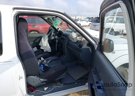 2004 Nissan Frontier Xe from USA, damaged, VIN 1N6DD26T84C402983